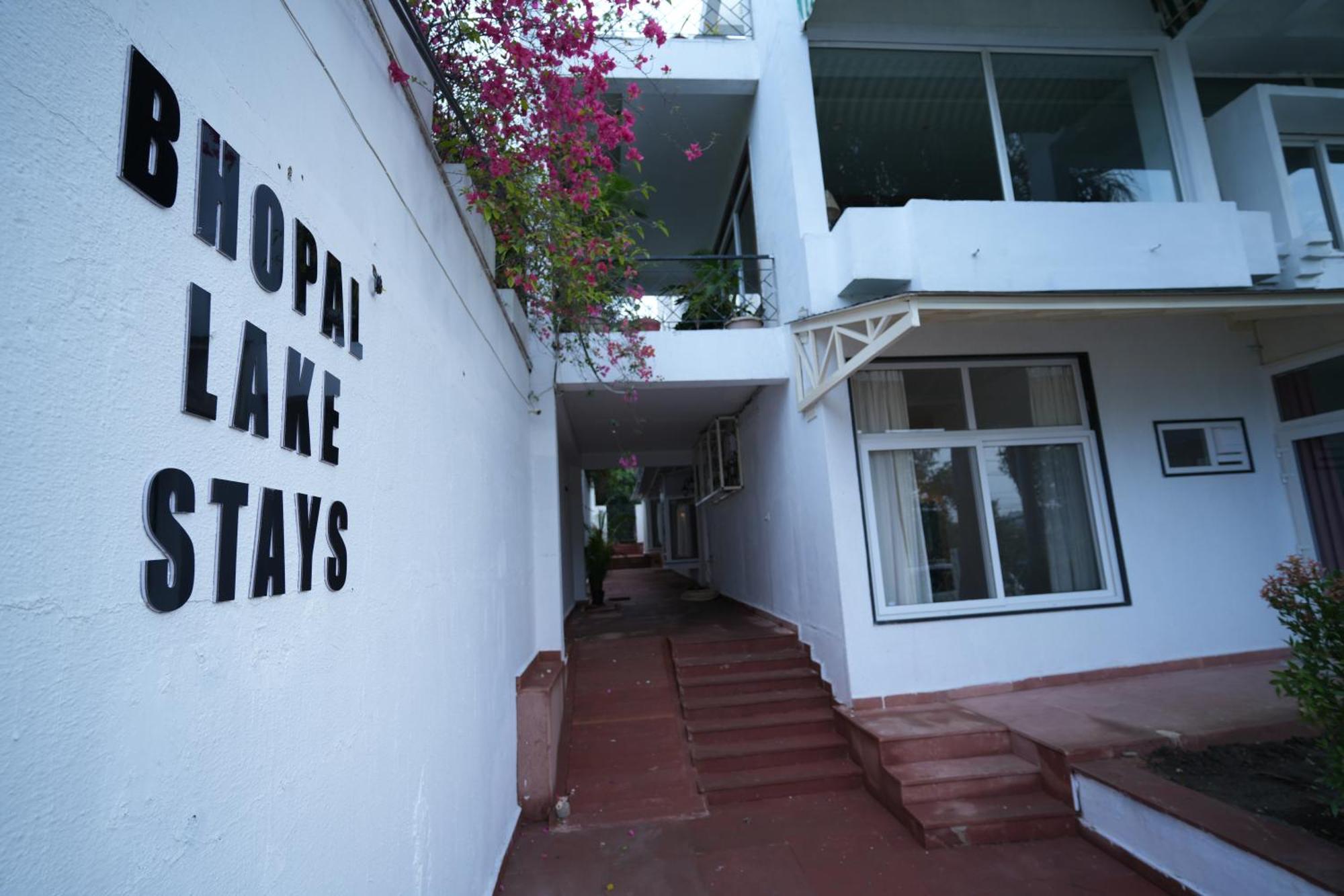 Bhopal Lake Stays エクステリア 写真
